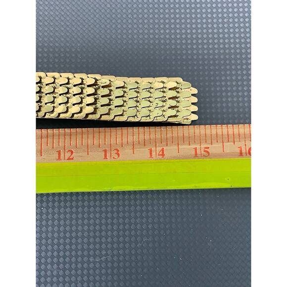 Vintage 70s Gold Metal Fish Scale Stretch Belt Disco Size Medium/Large main image 2